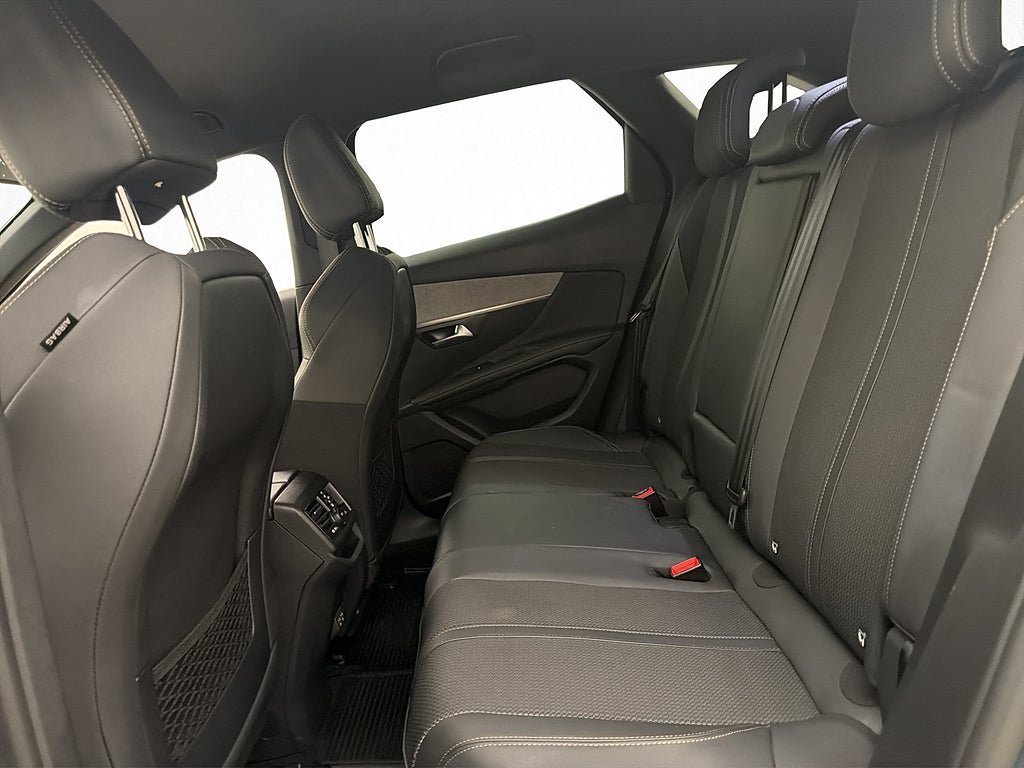 Vehicle Image 27