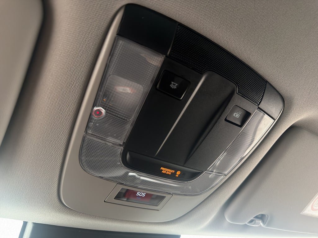 Vehicle Image 21