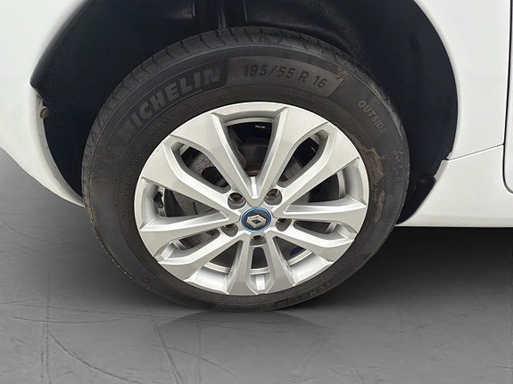 Vehicle Image 31