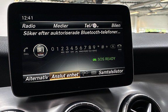 Vehicle Image 24