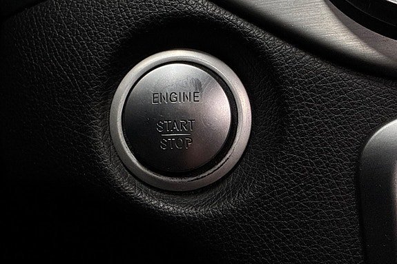 Vehicle Image 28
