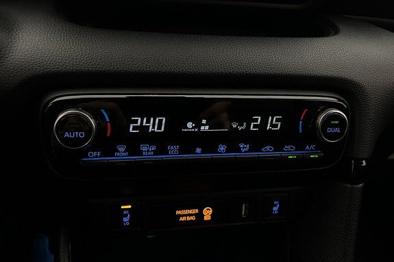 Vehicle Image 24