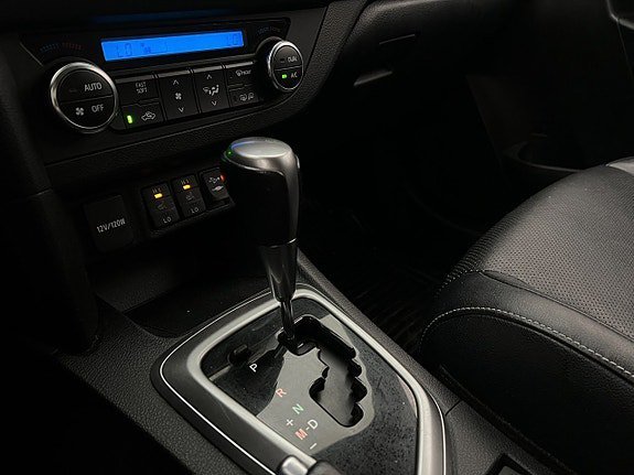 Vehicle Image 23