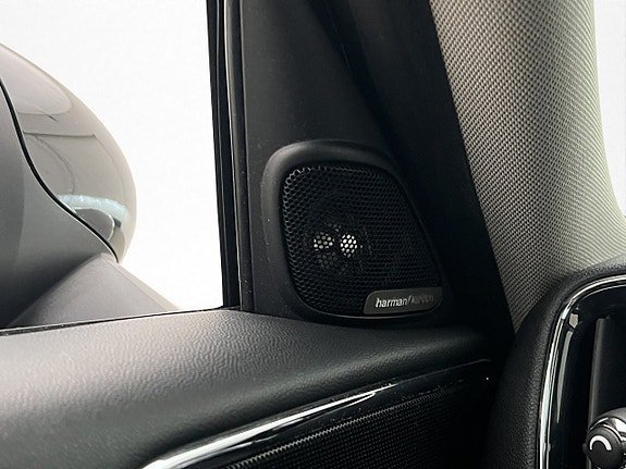 Vehicle Image 27