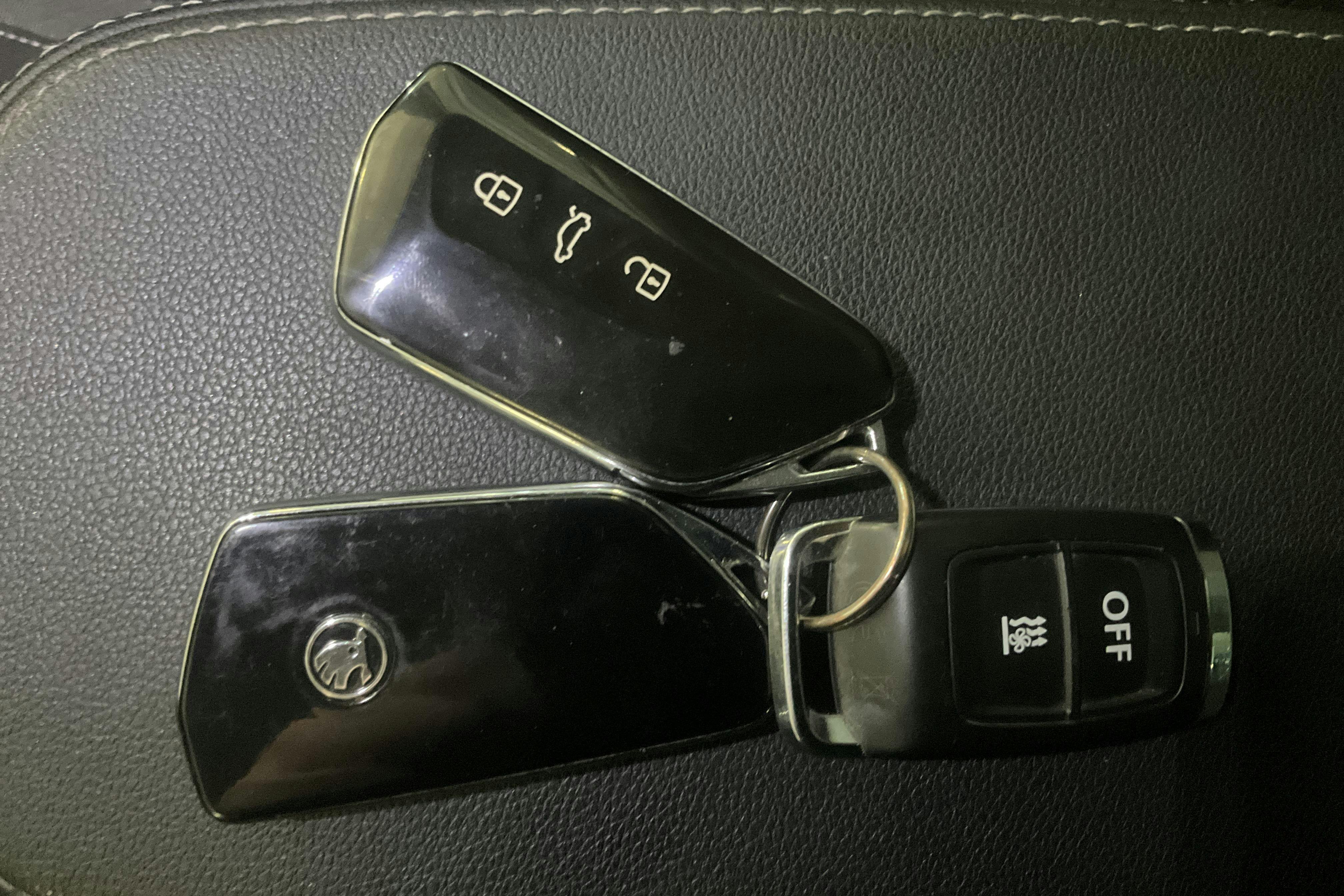 Vehicle Image 18