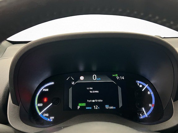 Vehicle Image 16