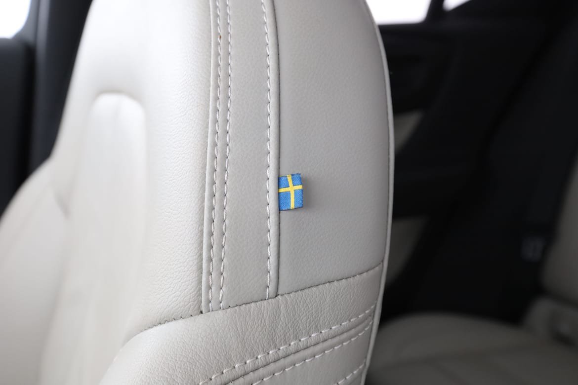 Vehicle Image 38