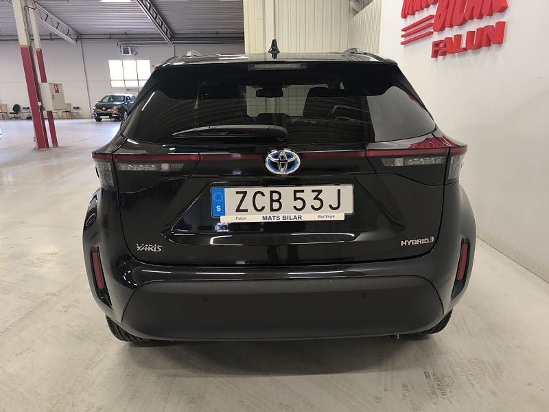 Vehicle Image 5