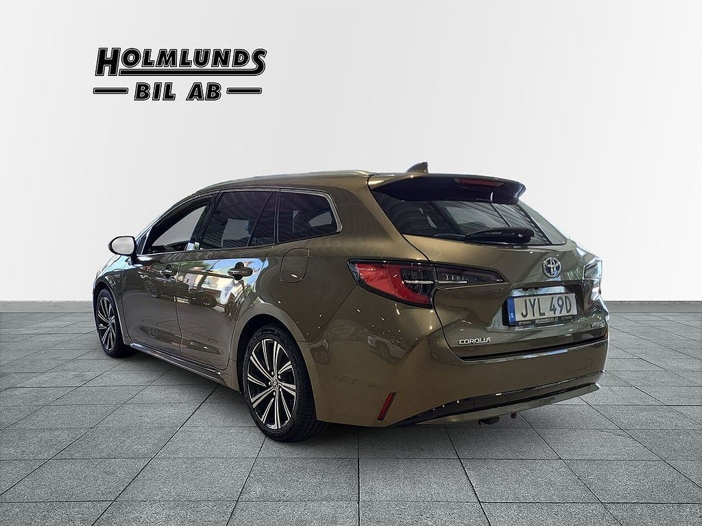 Vehicle Image 9