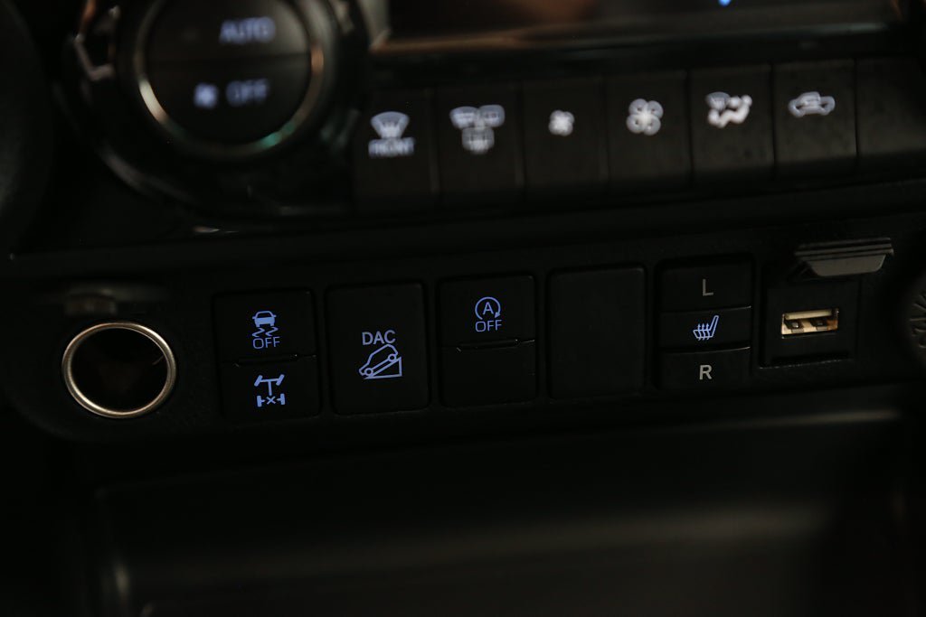 Vehicle Image 22