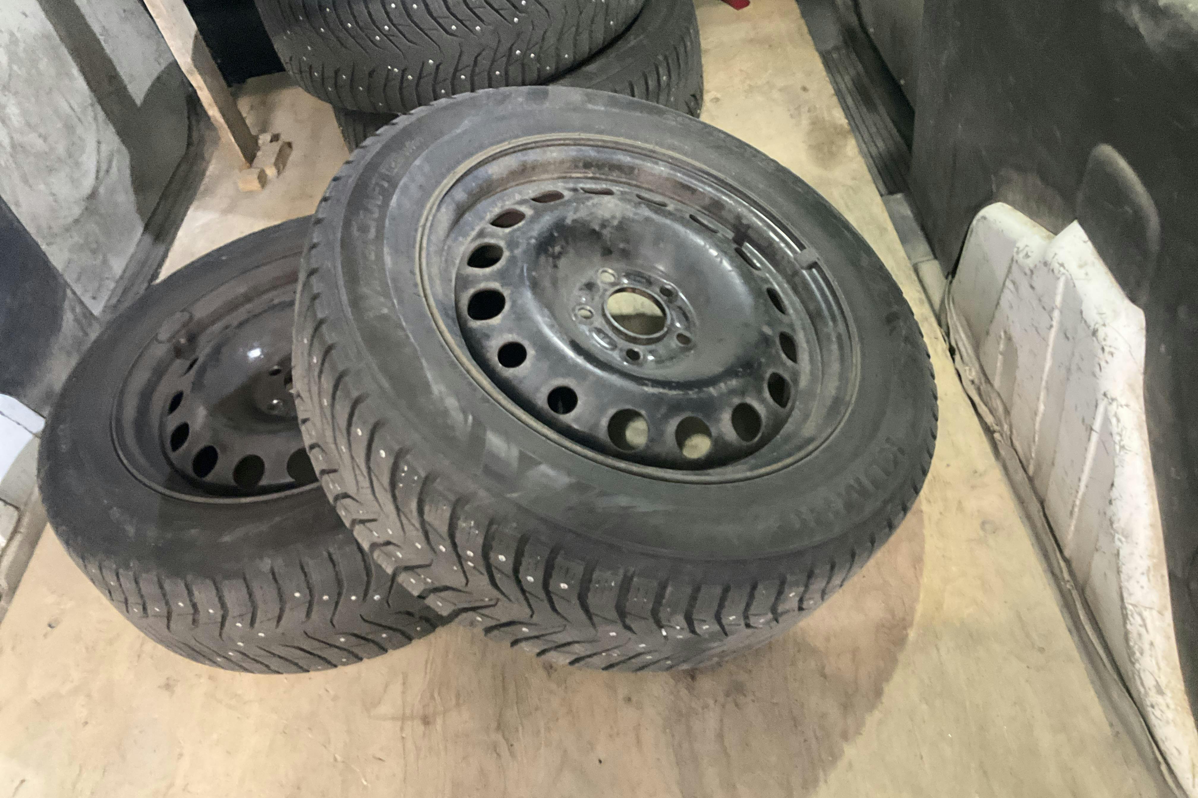 Vehicle Image 11