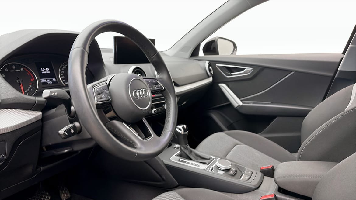 Vehicle Image 7