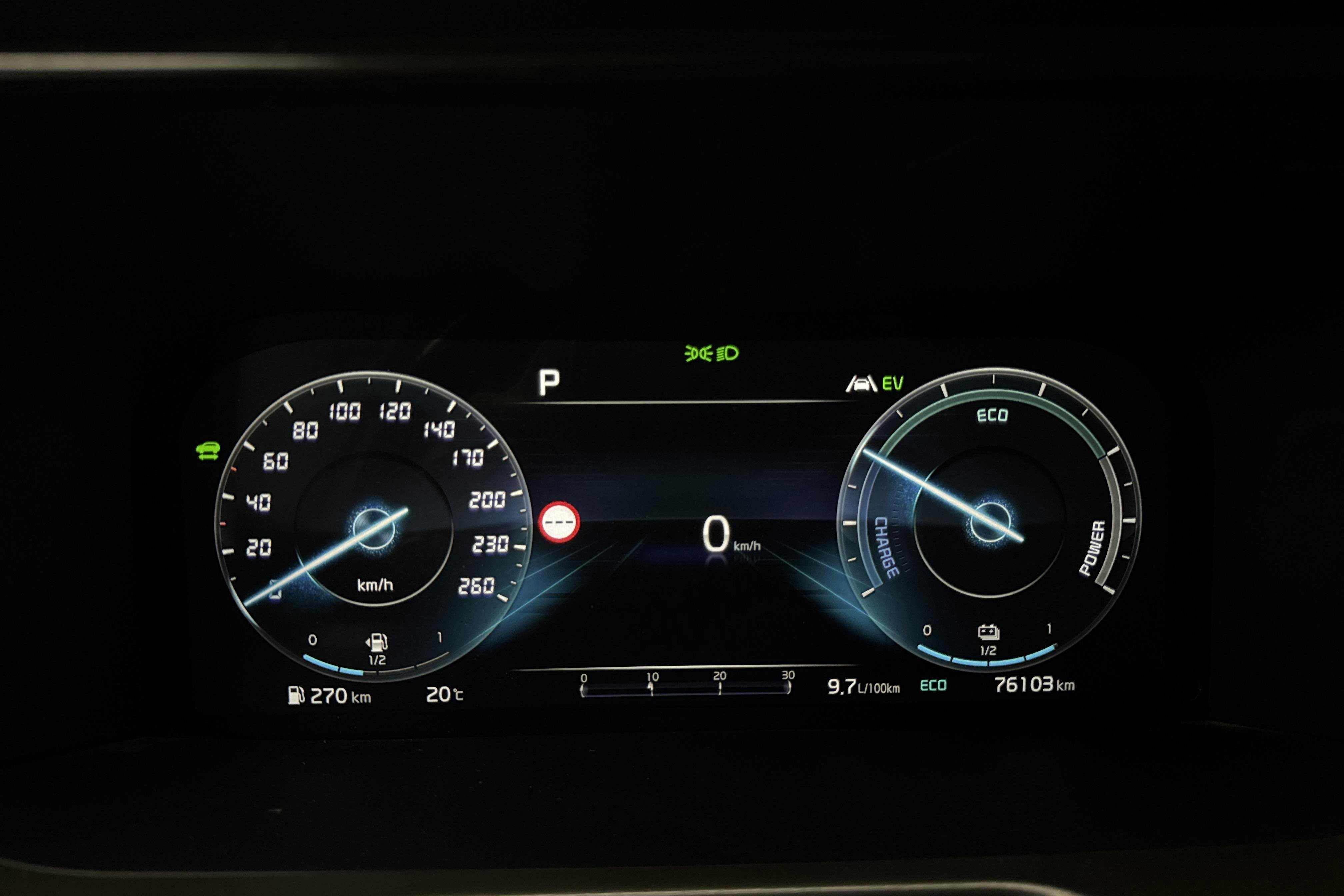 Vehicle Image 12