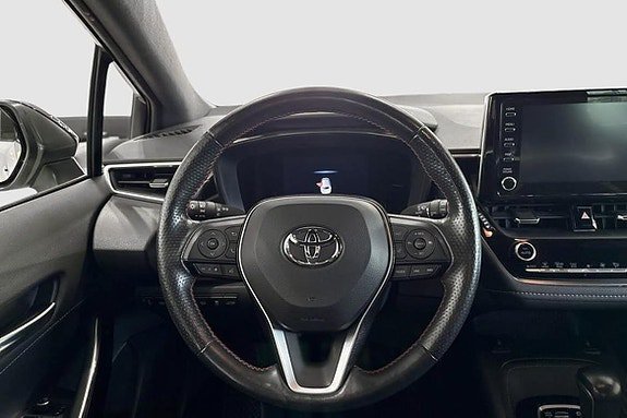 Vehicle Image 11
