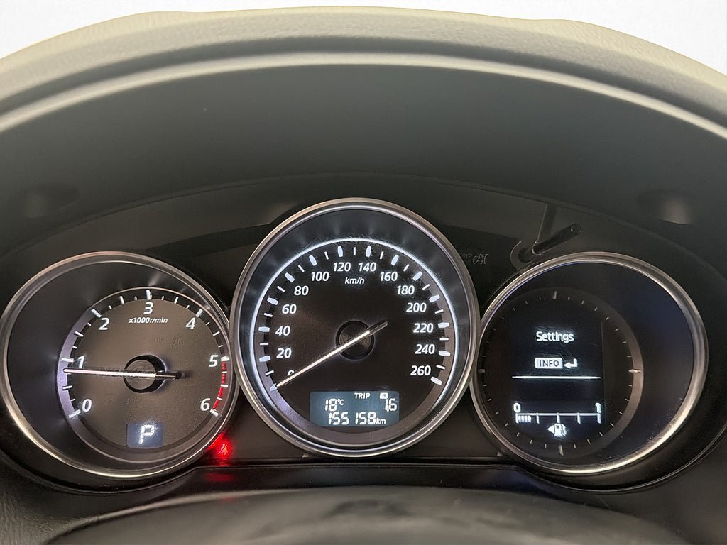Vehicle Image 17