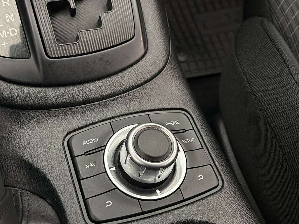 Vehicle Image 22