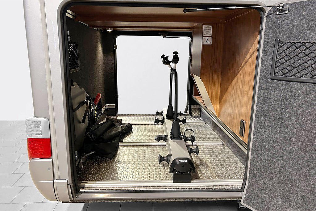 Vehicle Image 38