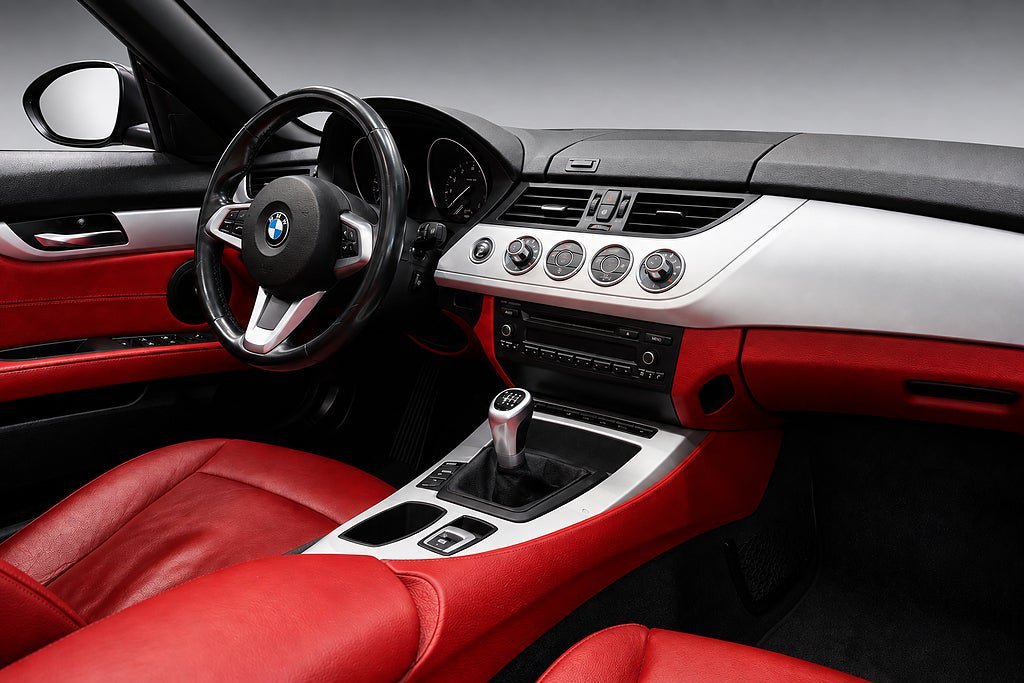 Vehicle Image 7