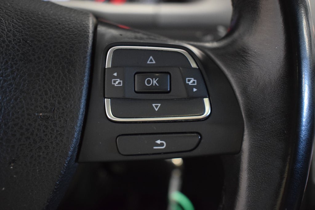 Vehicle Image 29