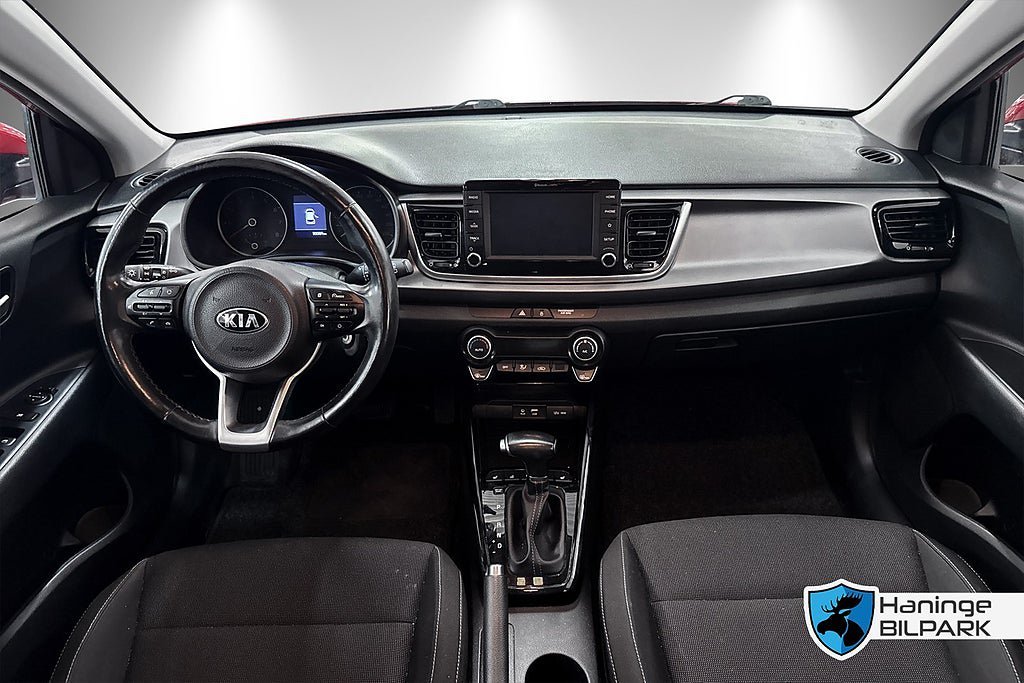 Vehicle Image 13