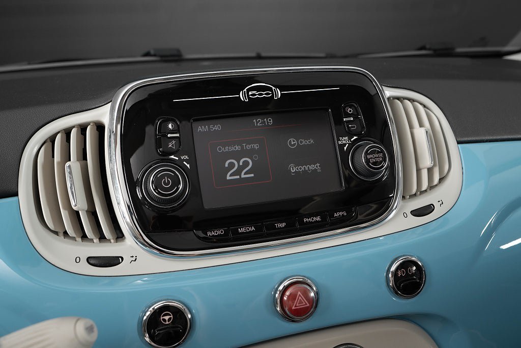 Vehicle Image 10
