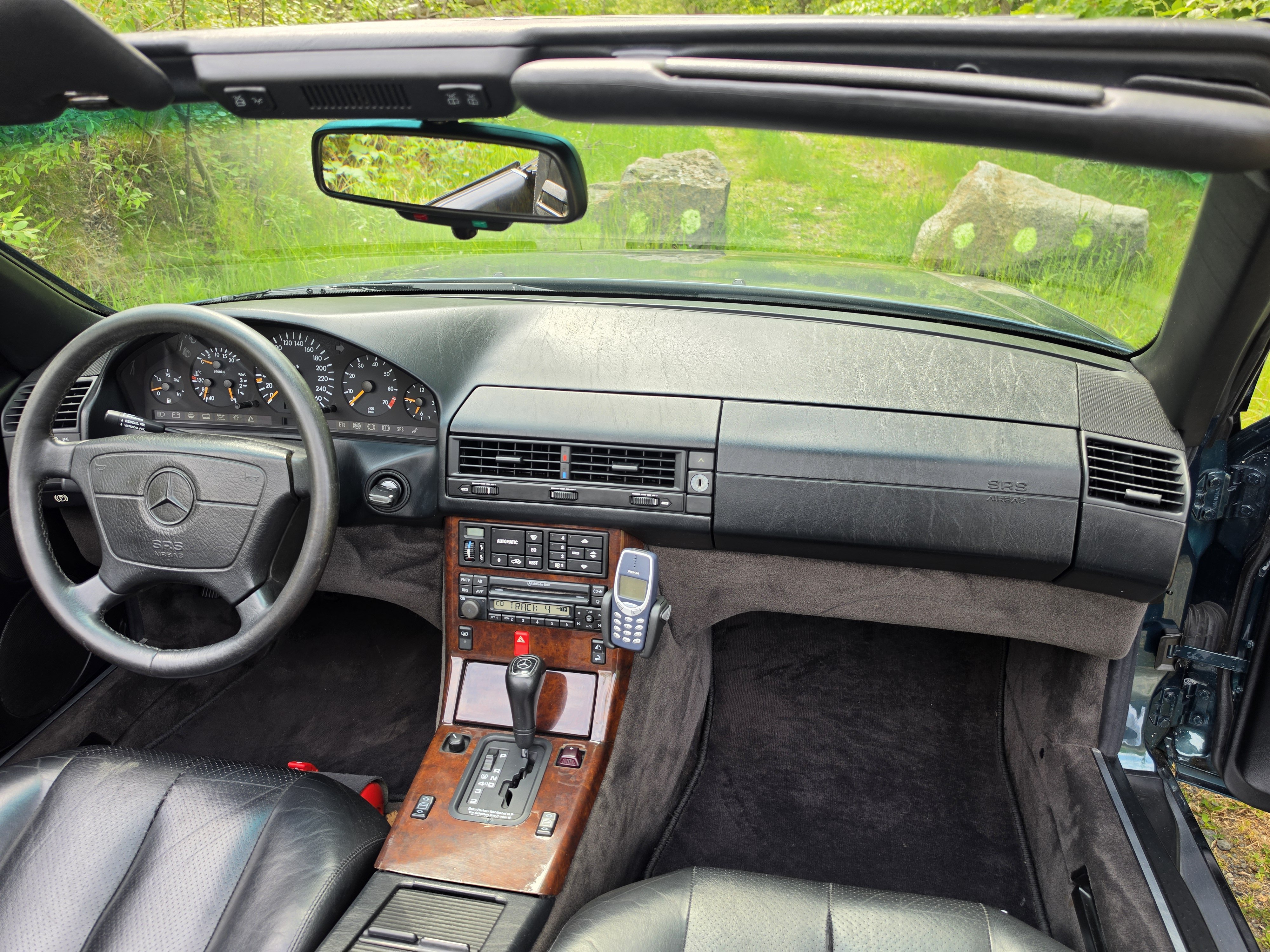 Vehicle Image 28
