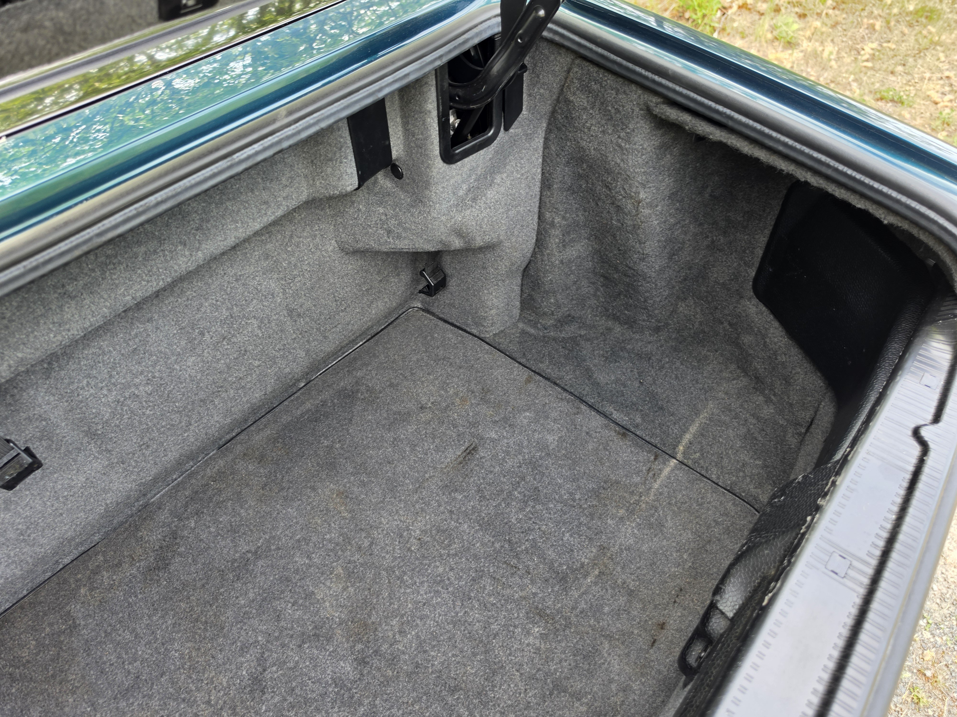 Vehicle Image 33