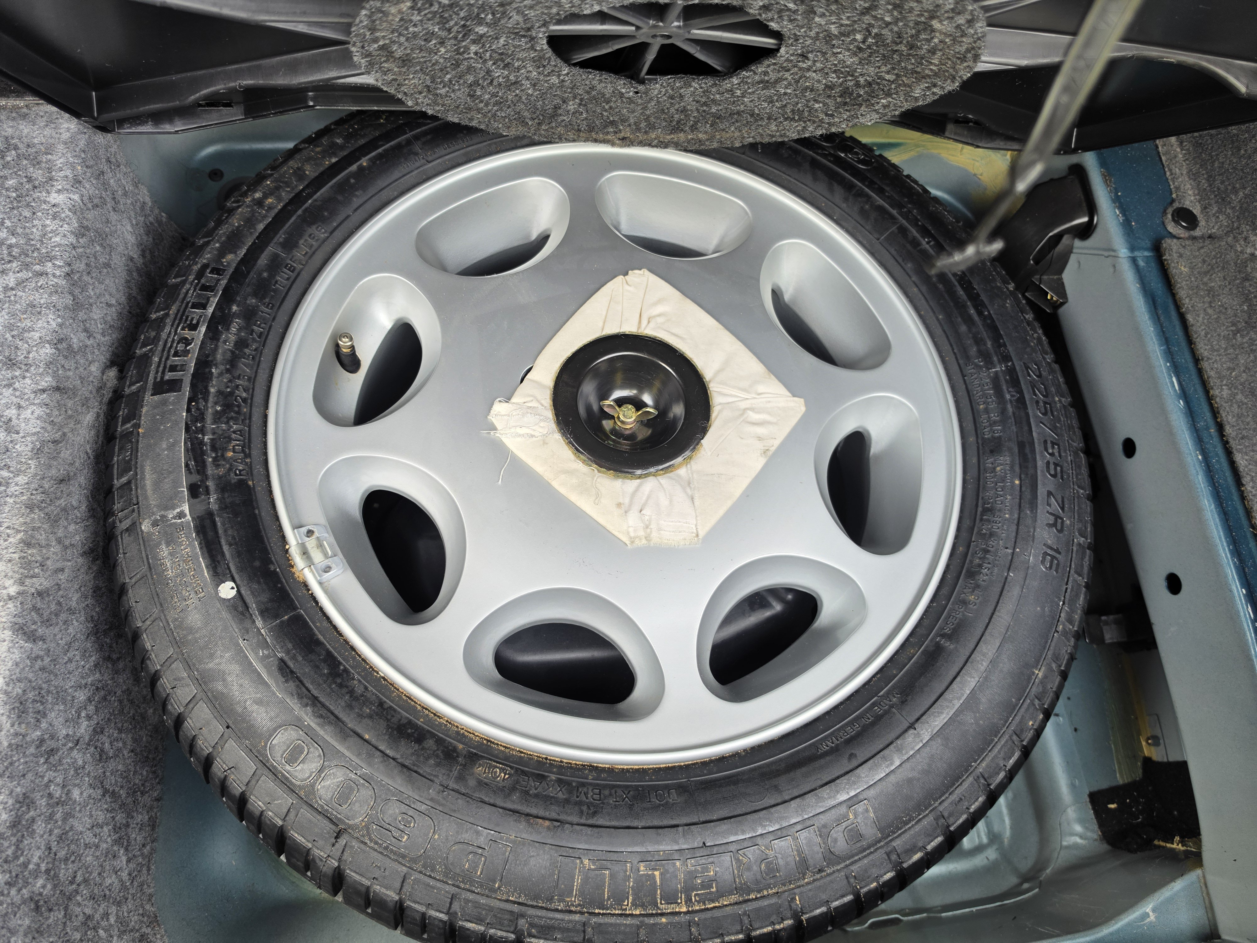 Vehicle Image 35