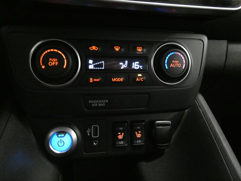Vehicle Image 17
