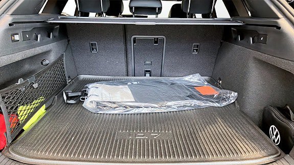 Vehicle Image 12