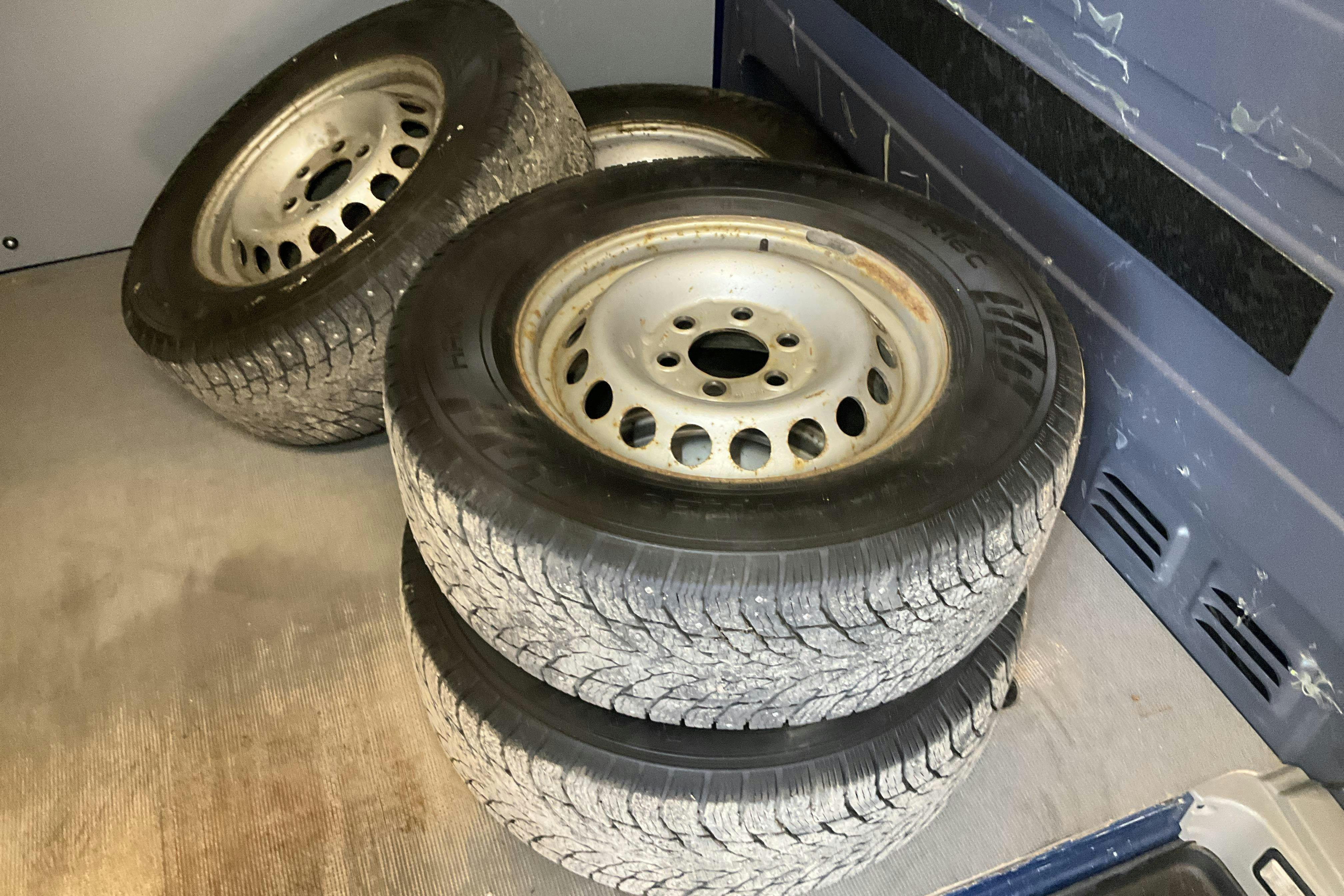 Vehicle Image 14