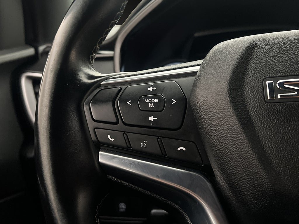 Vehicle Image 19