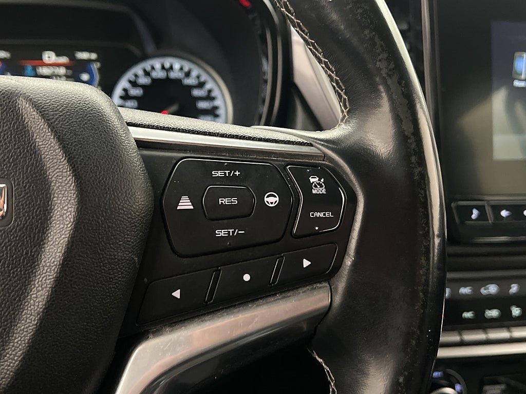 Vehicle Image 22