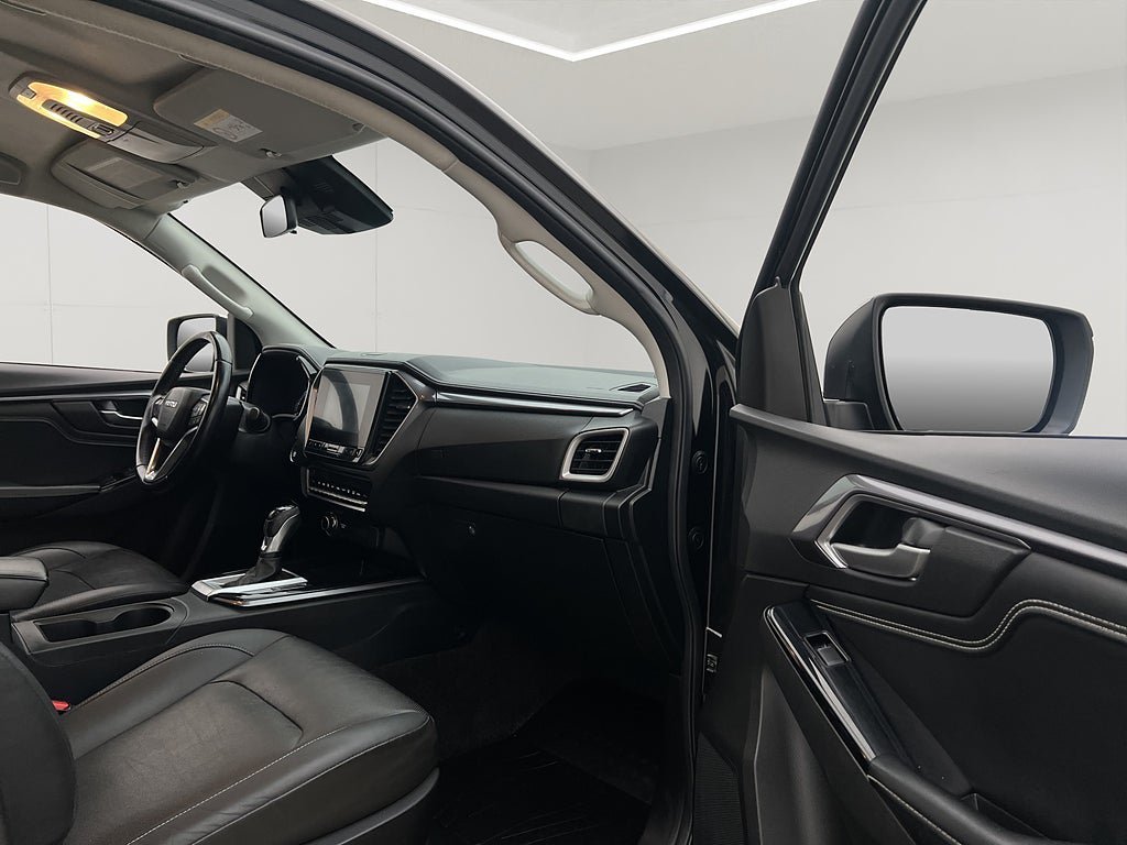 Vehicle Image 31
