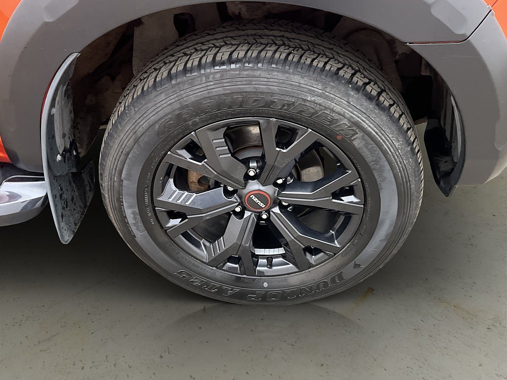 Vehicle Image 36