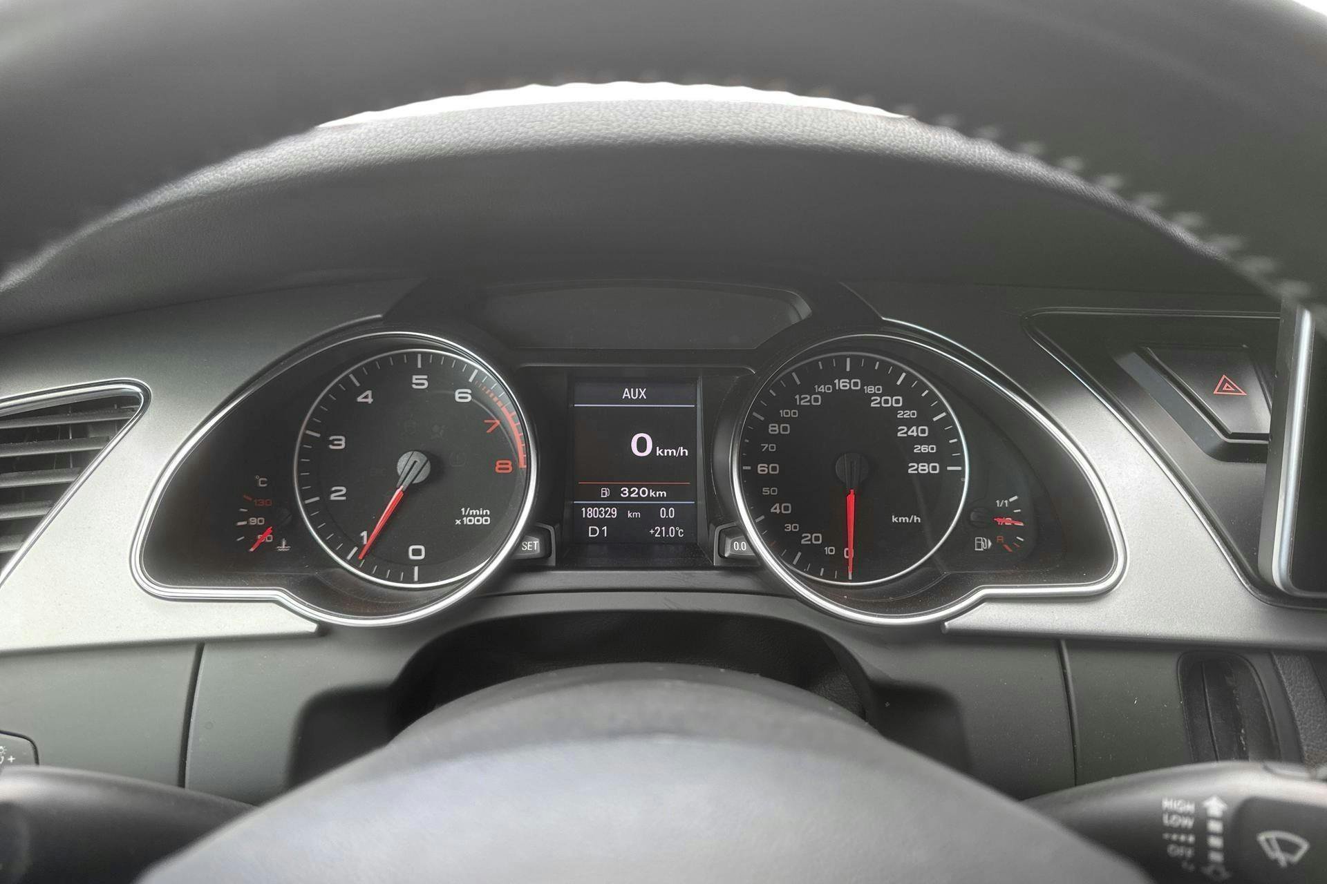 Vehicle Image 11