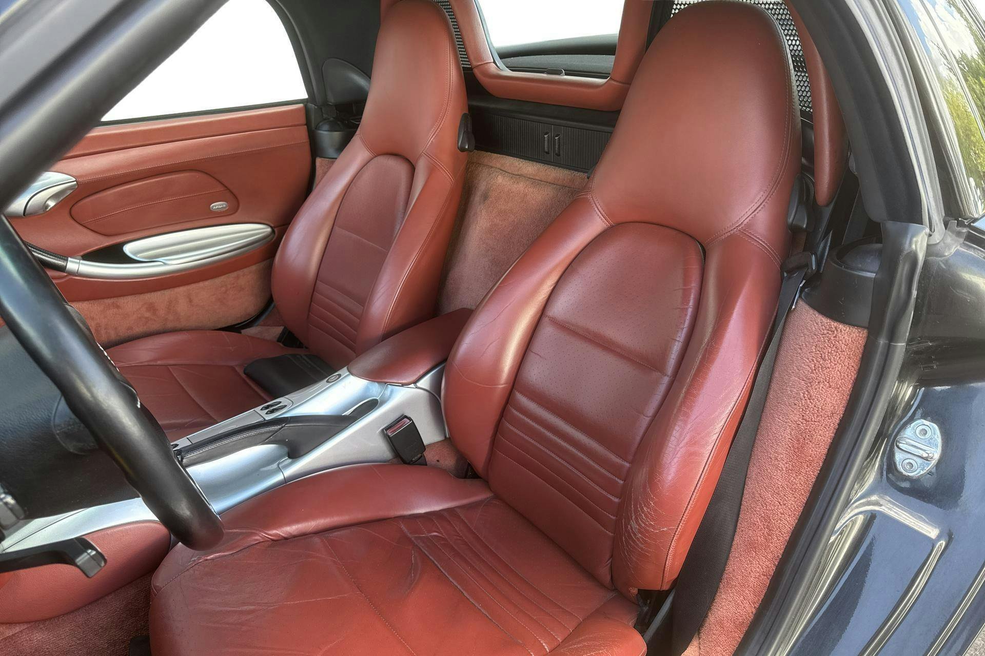 Vehicle Image 11