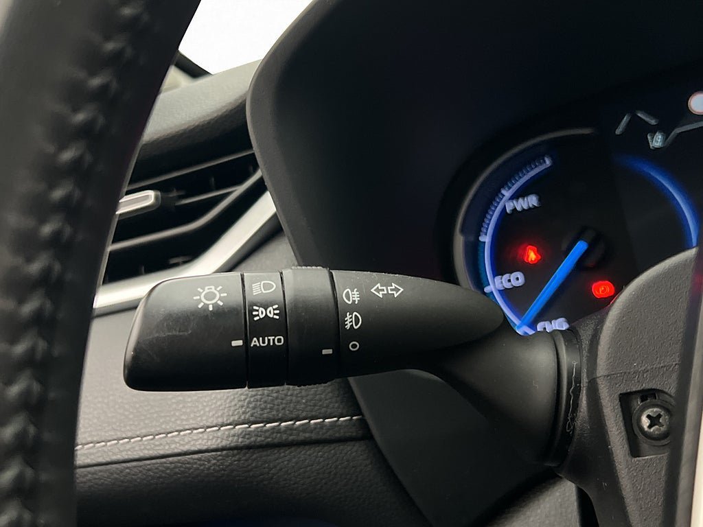 Vehicle Image 30