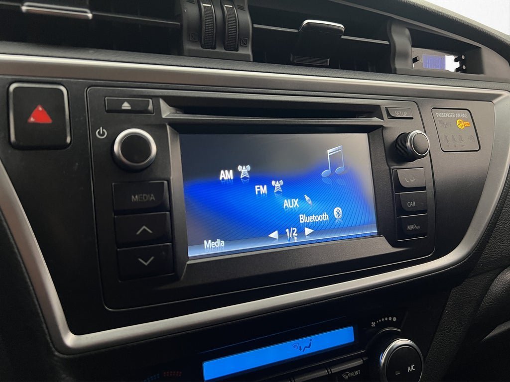Vehicle Image 18