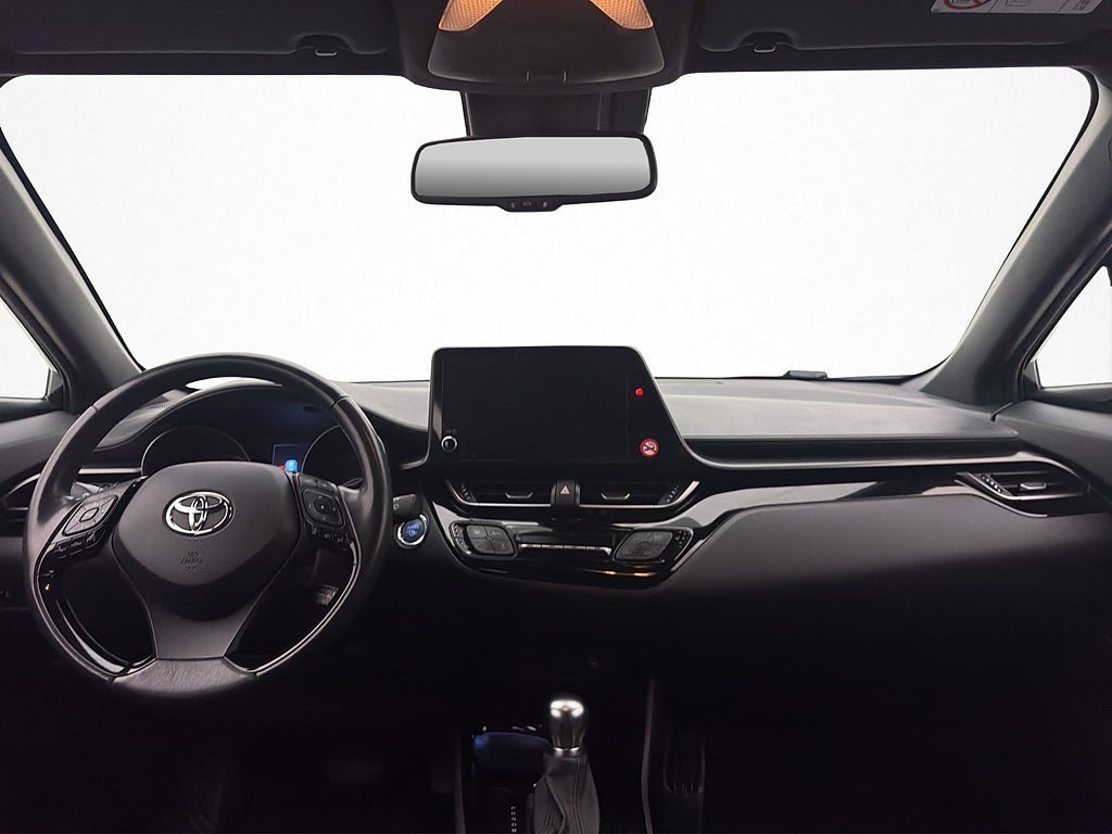 Vehicle Image 11