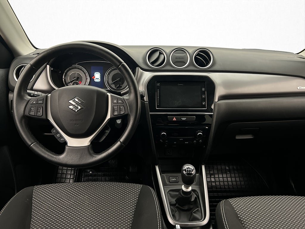 Vehicle Image 12