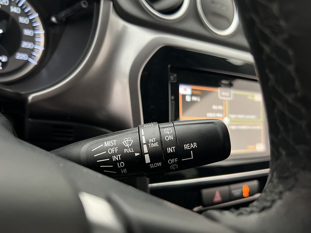 Vehicle Image 18