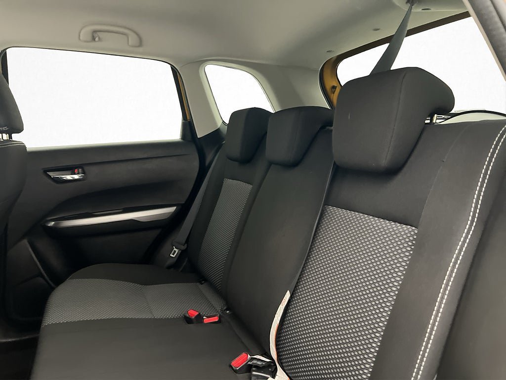 Vehicle Image 22