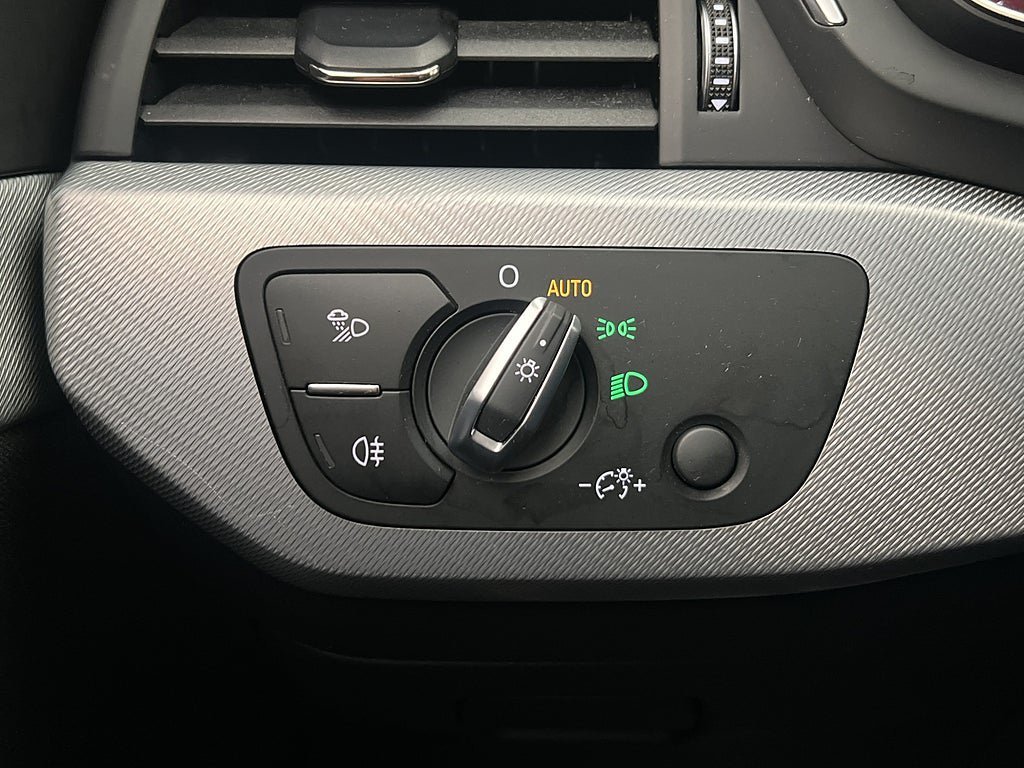 Vehicle Image 38