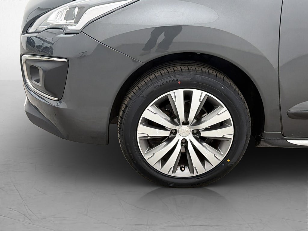 Vehicle Image 30