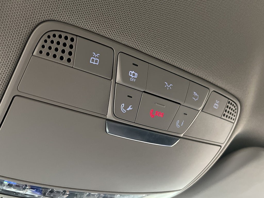 Vehicle Image 33