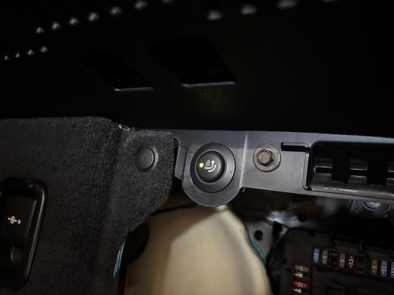 Vehicle Image 28