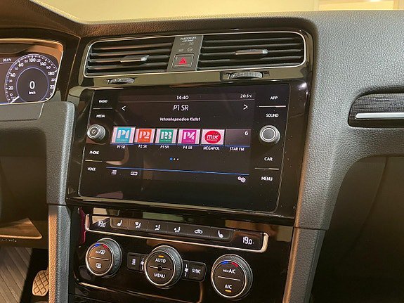 Vehicle Image 14