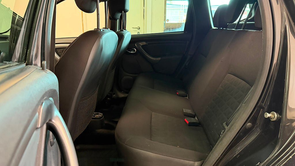 Vehicle Image 19