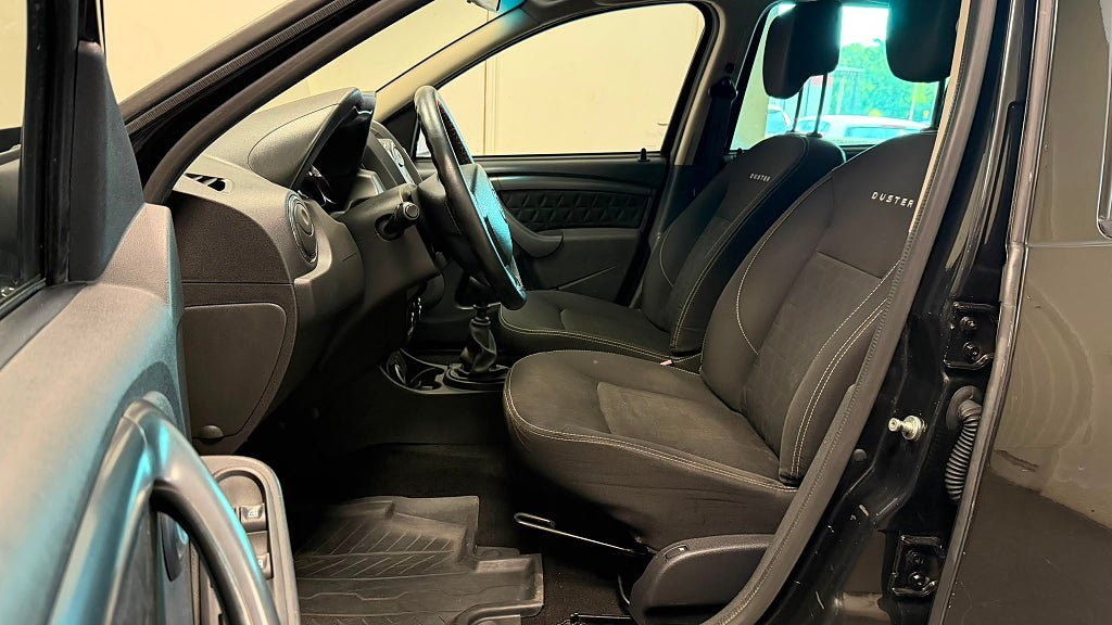 Vehicle Image 21